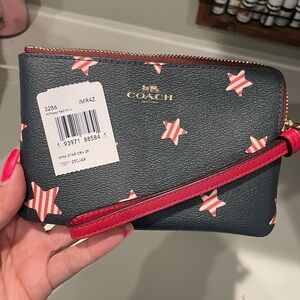 Coach Corner Zip Pouch
